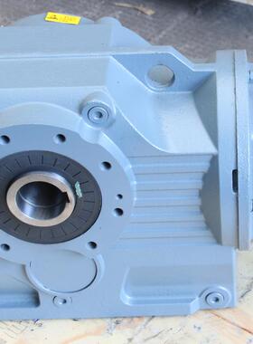 齿轮减速器厂家 五星GKAB77-25.62-5.5KW减速机 型号齐全