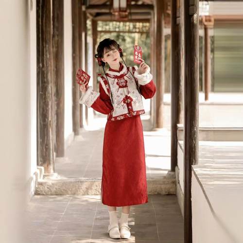 原创汉服女【青子衿】国风新中式加绒马甲旗袍拜年服新年战袍冬款