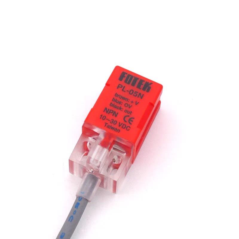 阳明接近开关传感器PL-05N感应开关三线QS/QL-08N/PS-05P/-10N/PB