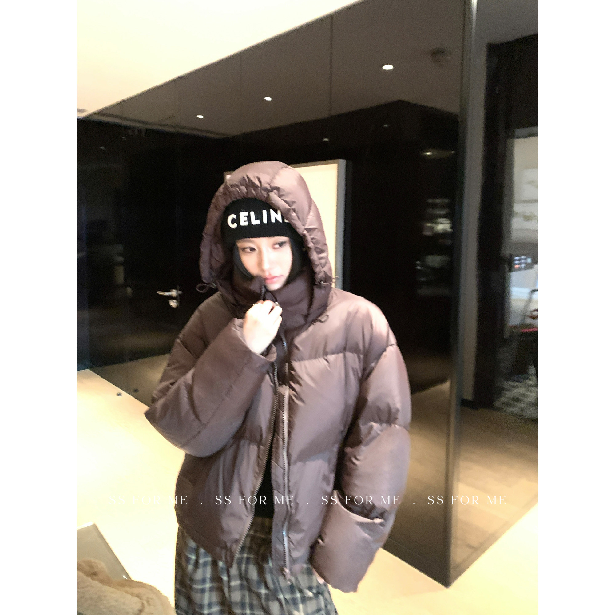 SS for me 北岛初雪 咖色立领连帽羽绒服女轻盈保暖白鸭绒面包服