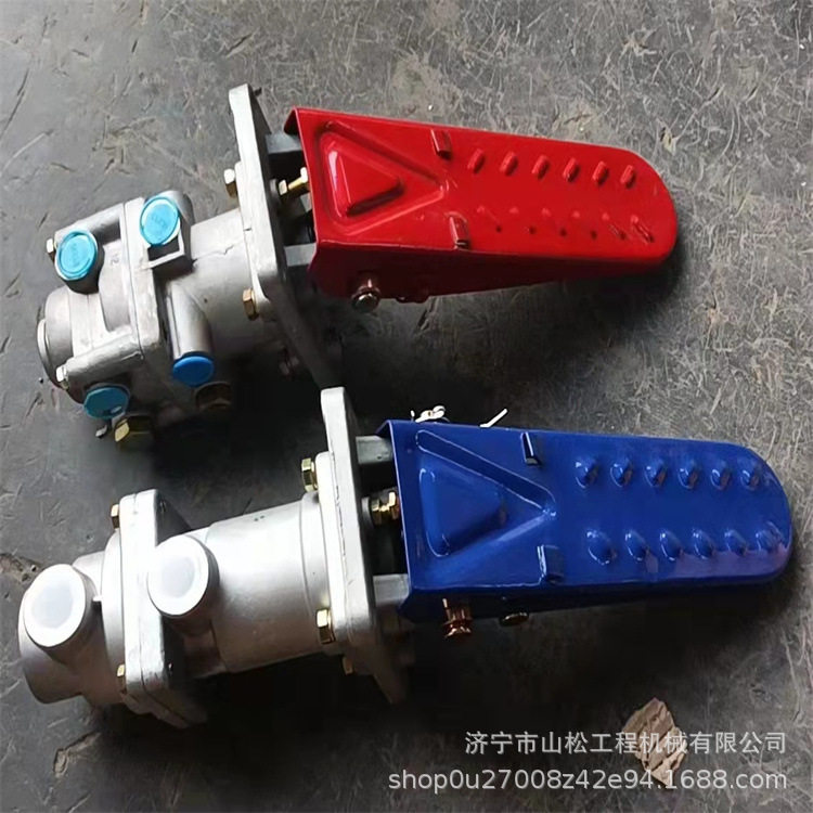 山工50F 50D 650B 652B装载机配件刹车阀制动阀刹车总泵脚踩阀