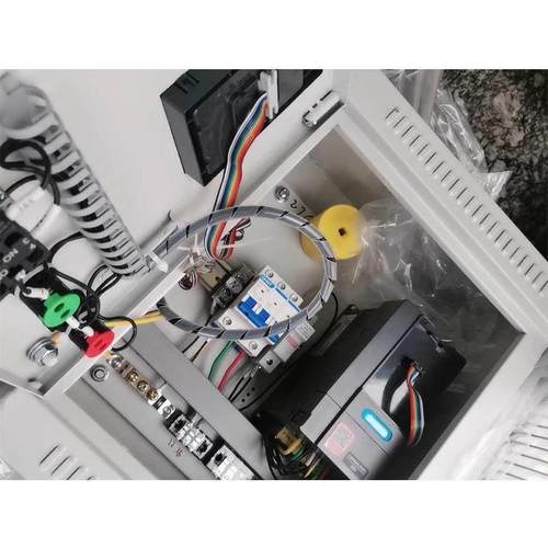 变频柜压供水风机电机恒水泵变频器调节风速通风厨房控制箱柜抽三