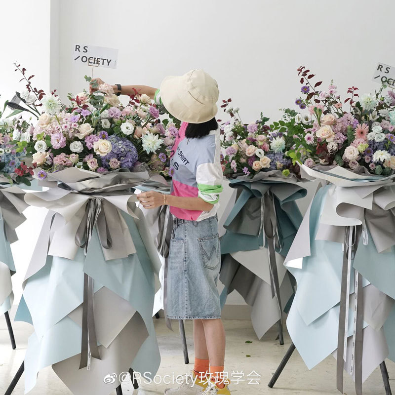 双色欧雅纸包装纸防水花束包装花店花纸鲜花包装纸棒棒糖花束diy