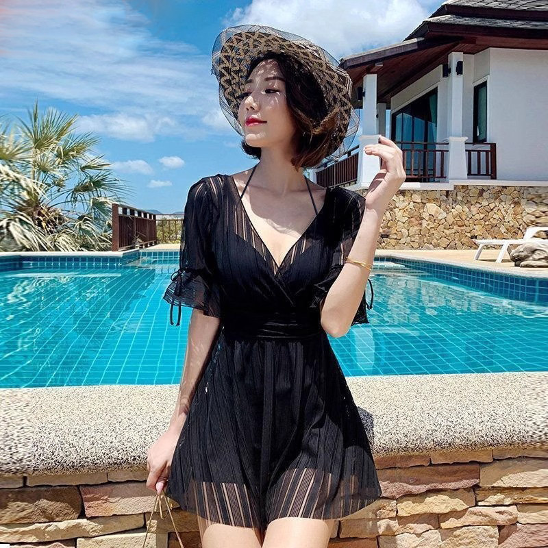 游泳衣女款泡泳衣女士2024年新款显瘦遮肚连体大码游泳装带胸垫