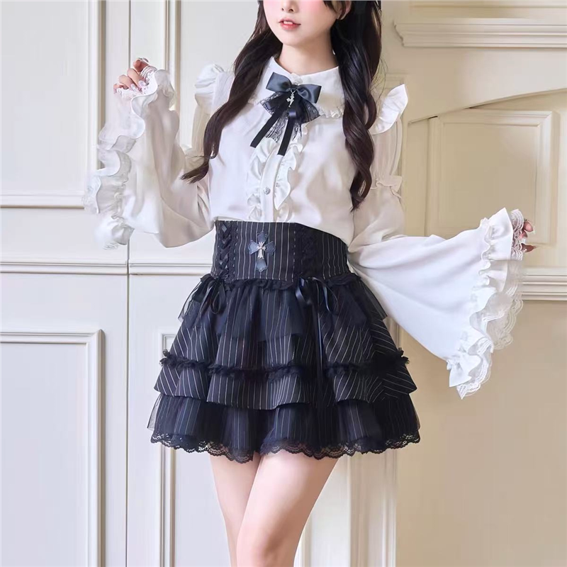 大袖蕾丝蝴蝶结姬袖衬衫地蕾服