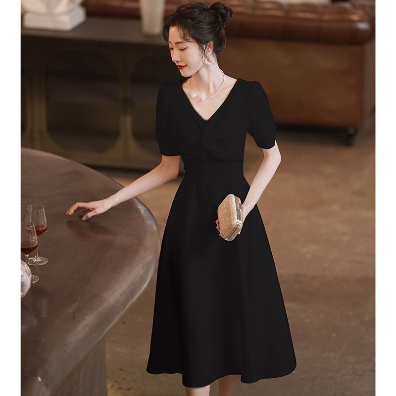 好货黑色小晚礼服裙显瘦赫本风合唱演出服洋装宴会平时可穿气质连