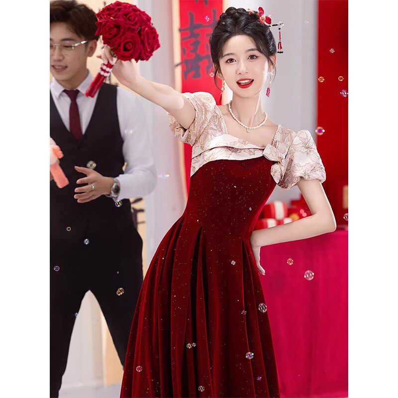 敬酒服新娘2025新款结婚订婚红色晚礼服女法式高端轻奢小众连衣裙