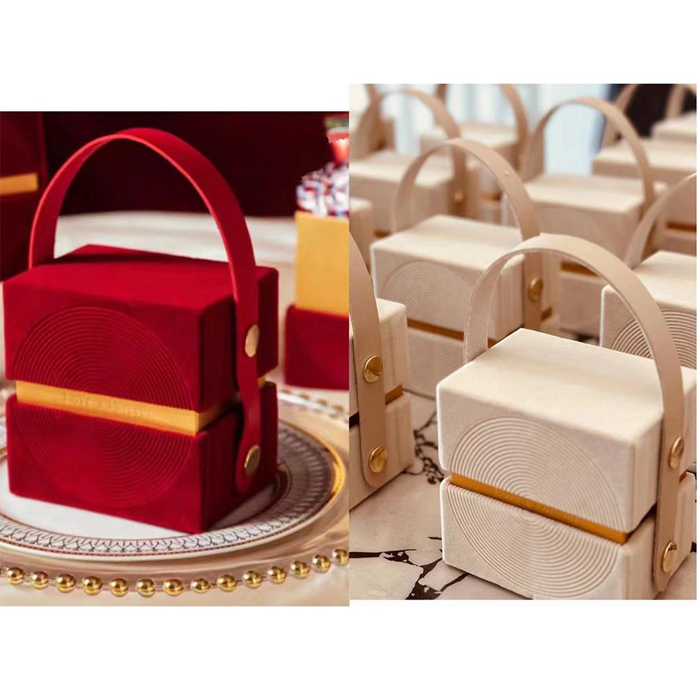 简约毛绒喜糖盒结婚用手