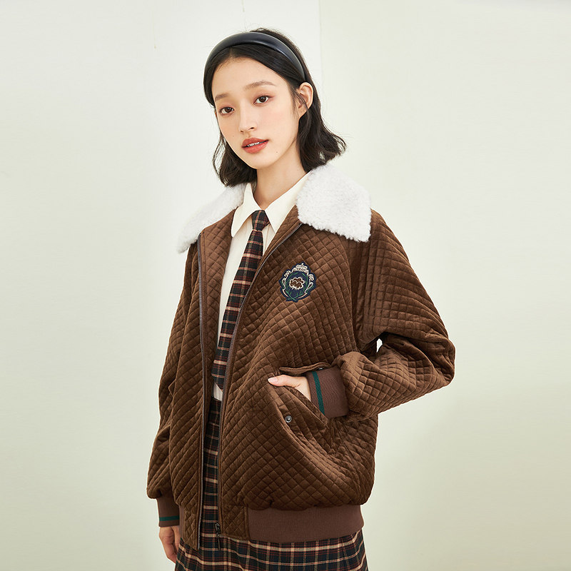 茵曼小个子短外套女菱格2021冬新款毛领绣花宽松夹克长袖