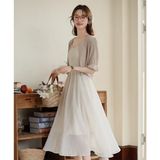 法式温柔气质白色吊带连衣裙女夏季2025新款度假风收腰裙子小个子，商品下架区，凯文服饰