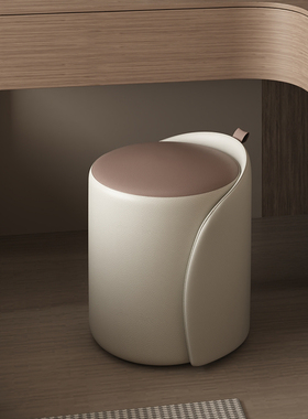 速发轻奢化生凳新款梳妆凳高级感化妆椅妆主卧室圆凳家用梳妆台凳