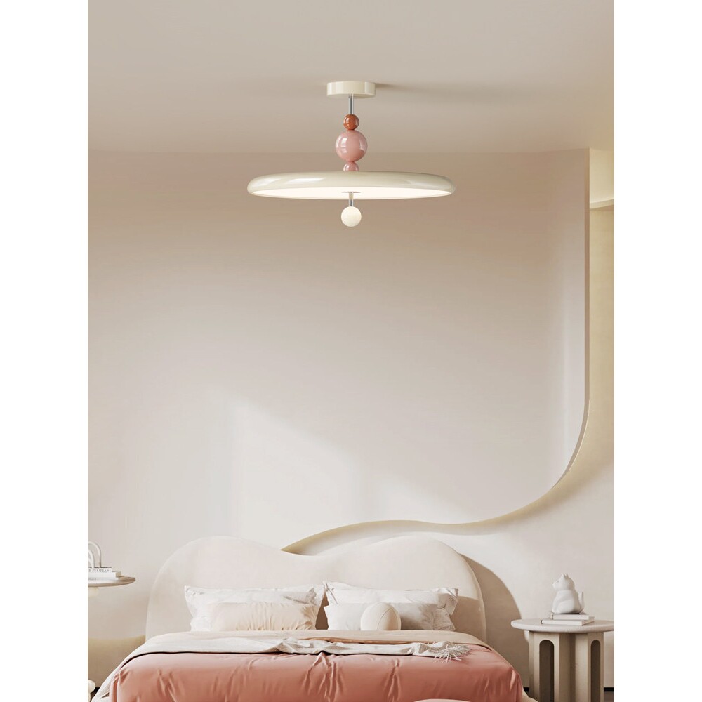 法式奶油风卧室吊灯中古风少女ins时尚房间灯简约现代书房吸顶灯