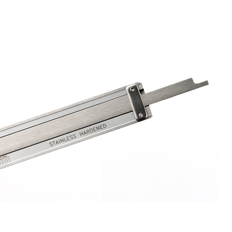 桂林广陆新款金属罩壳带表卡尺表盘指针卡尺带表游标卡尺表式卡尺