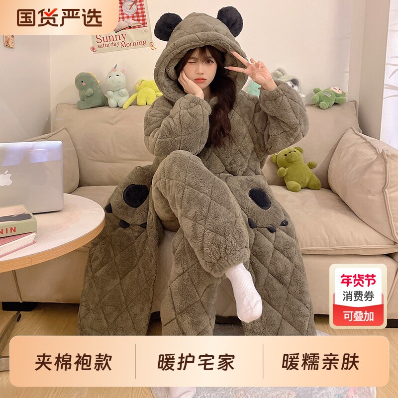 睡袍女秋冬季2025新款珊瑚绒三层夹棉加厚家居服女士大码睡衣套装