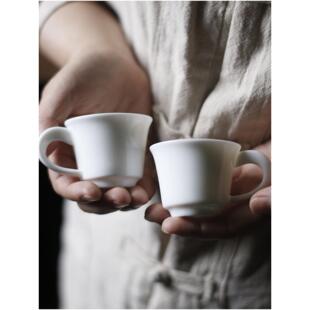 韩国寺庙茶产品|软脂玉杯带柄和耳陶瓷功夫茶具耳柄大师杯