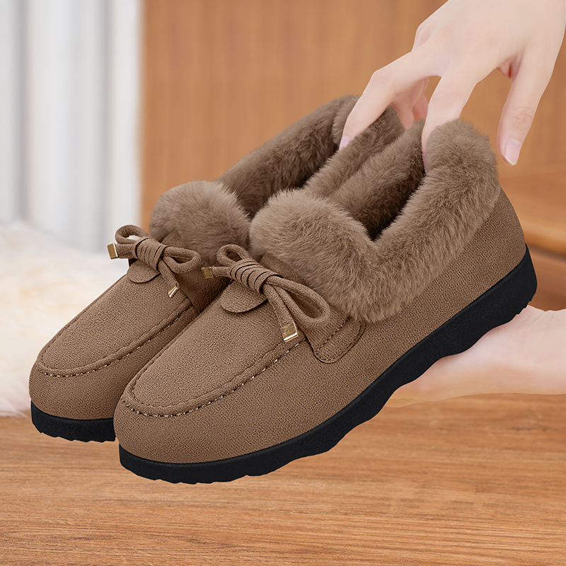 老北京布鞋女新款平底轻便中老年