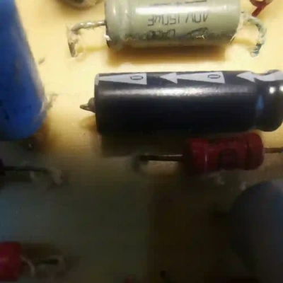 {议价}ELNA 63V220UF 电容 CA30非固态电解