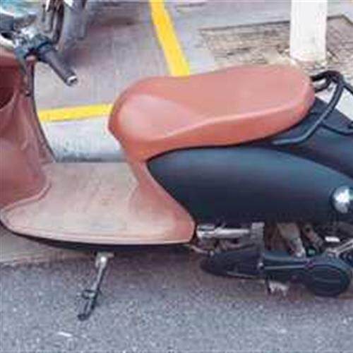 极速复古款电动机车新款小龟王电动车后货架 /加长小龟王2代3代后