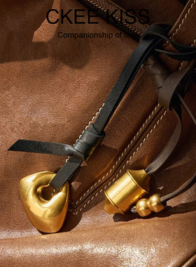 勇气石山下文琪同款设计师包包挂件女精致小众手工编织高级感真皮