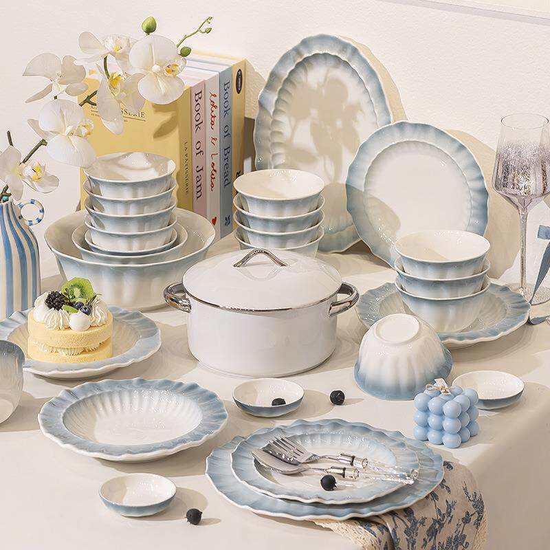 釉下彩2025新款碗碟套装家用高颜值陶瓷碗盘筷碗具乔迁送礼餐具