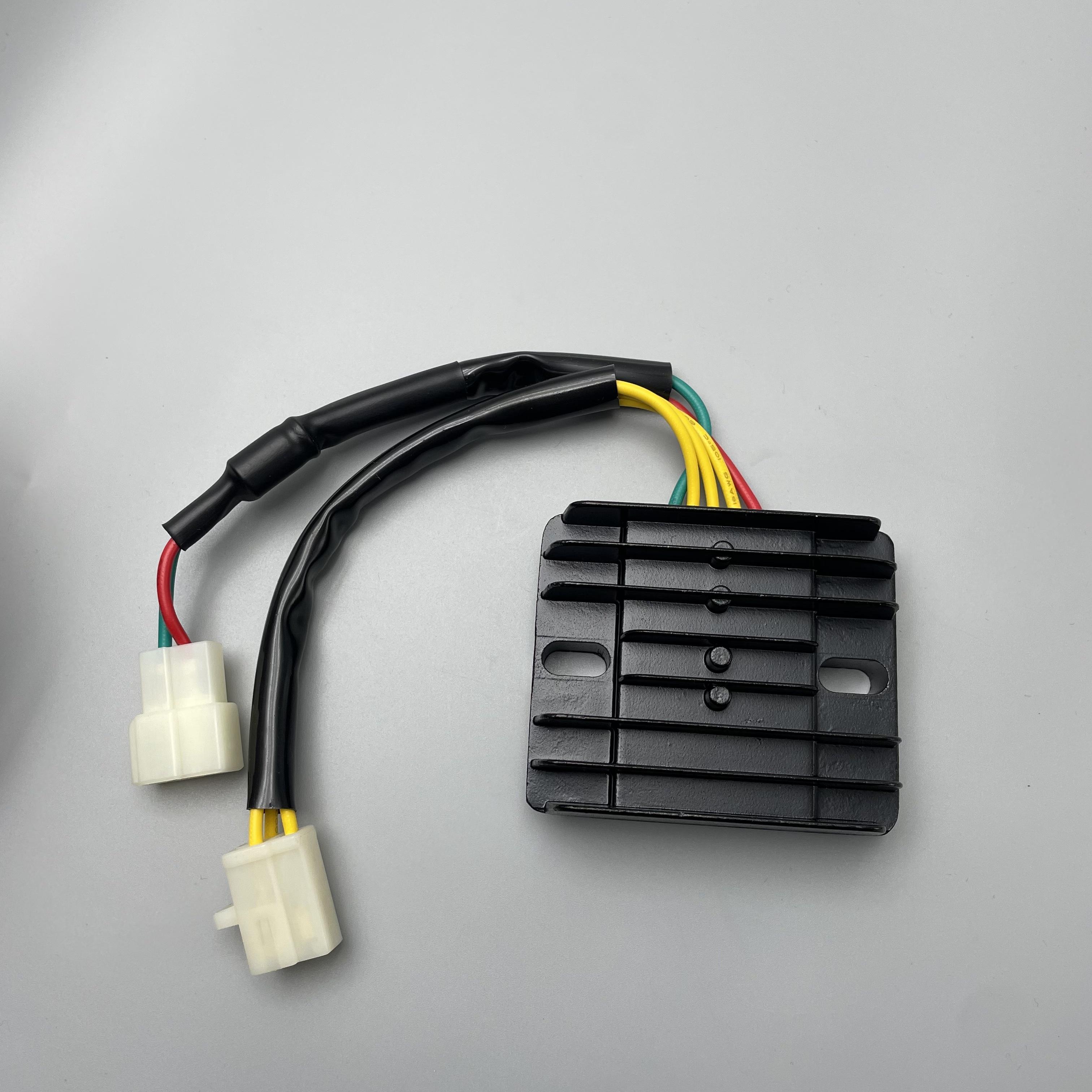 适用 SYM 厦杏 三阳机车 飞度125 巡弋150/180 整流器 稳压器充电