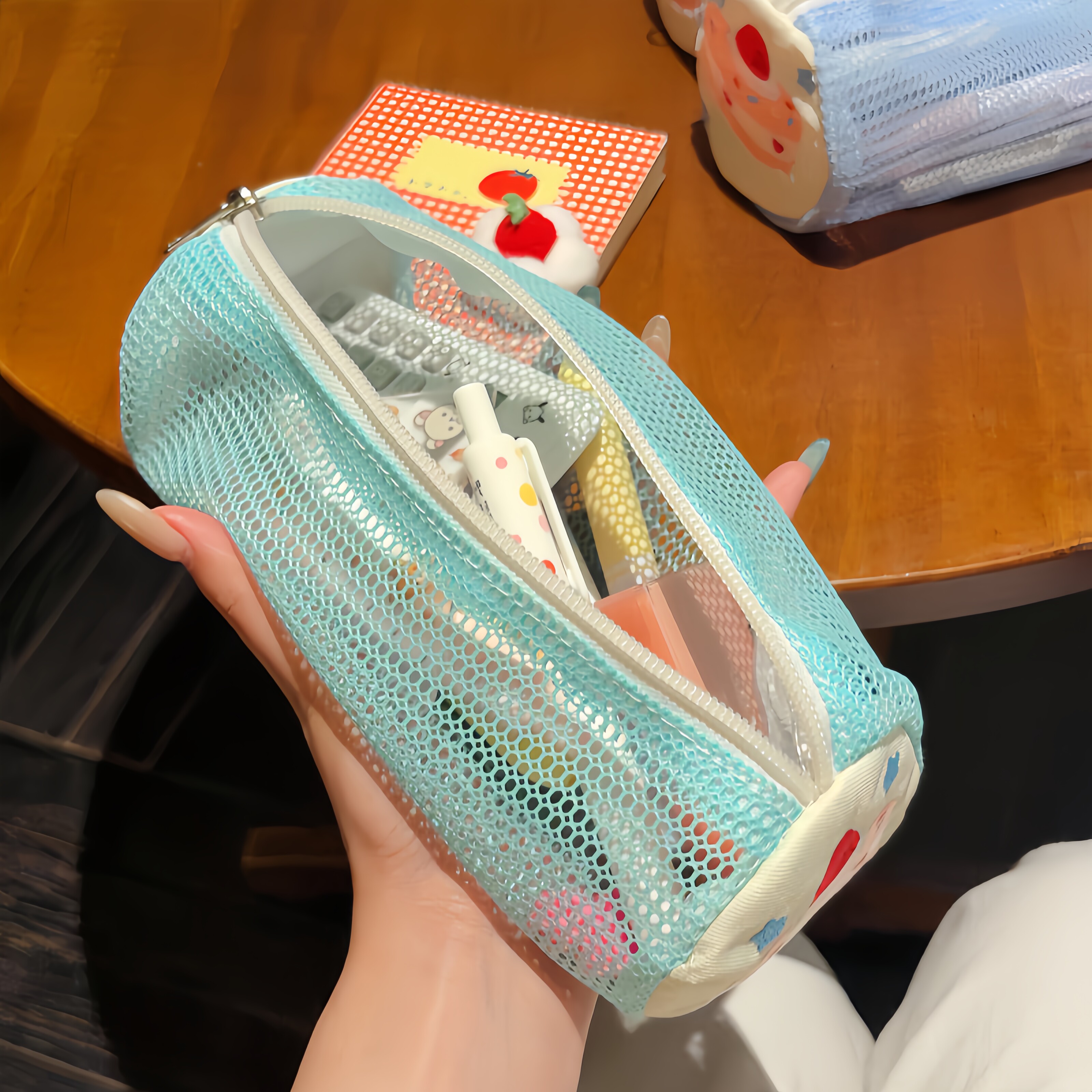 学生透明网纱笔袋简约高颜值大容量考试文具袋旅行化妆刷收纳袋