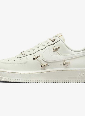 Nike耐克女鞋Air Force 1白金四勾透气休闲运动板鞋FV3654-111