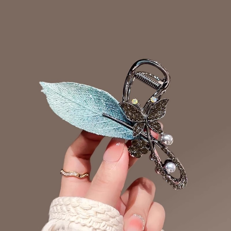 新中式刺绣抓夹古风蝴蝶珍珠发夹