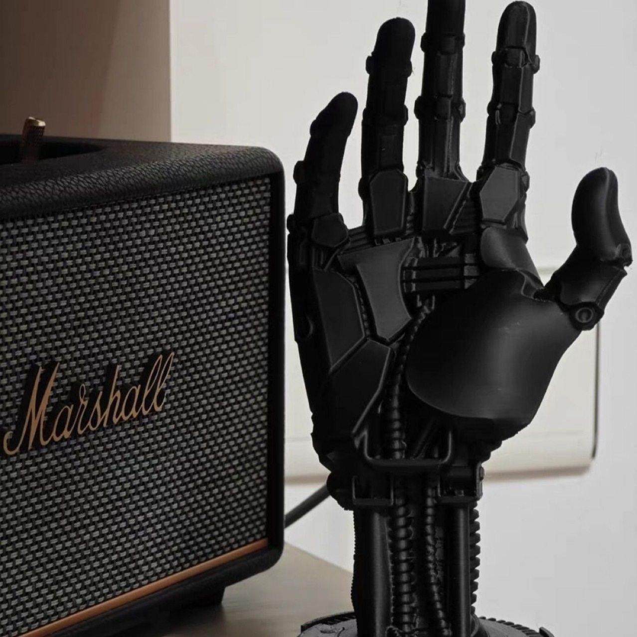 3d打印赛博朋克机械手PS45 Xbox switch机架一体手柄支架摆件