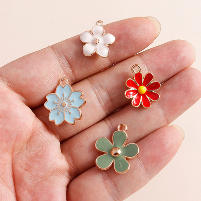 极速10pcs Cute Enamel Sakaru Daisy Flowers Charms PenYdants