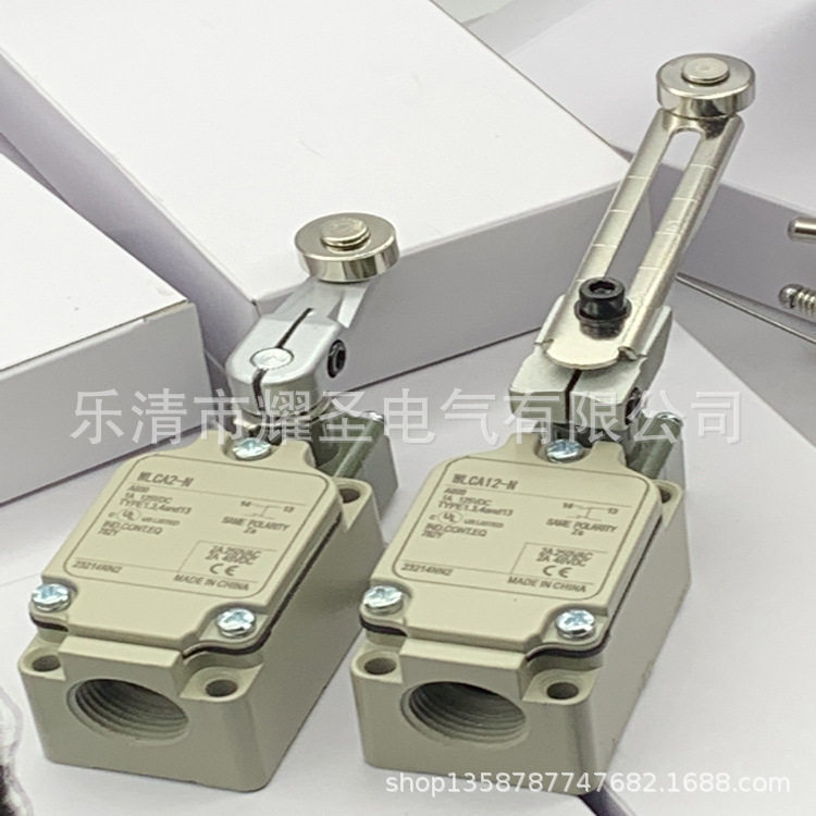 现货实物D4C-1229-P 1227-P 1320-P/4227-P行程开关质保一年