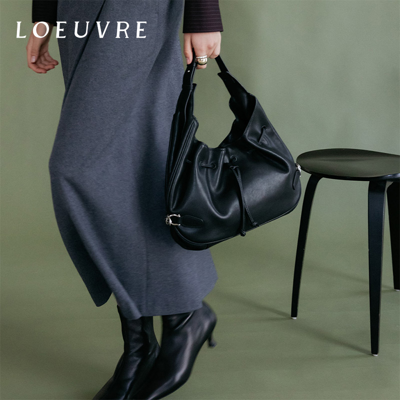 loeuvre抽绳单肩包女牛皮