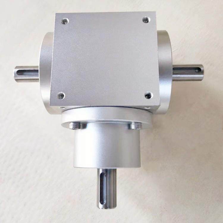 HDAF17-2:1 螺旋锥齿轮转向箱 六面体转向机 直角换向器 法兰可选,电子元器件市场,其它元器件,淘宝优惠券,粉丝福利购,淘宝优惠卷