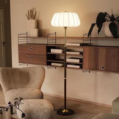 法式复古落地灯客厅沙发旁中古风高级感氛围卧室实木立式台灯