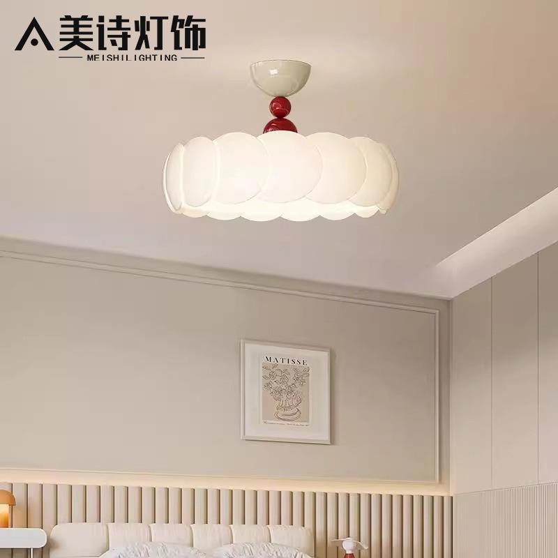 创意个性温馨浪漫新款主卧灯奶油风卧室吊灯吸顶灯护眼房间灯
