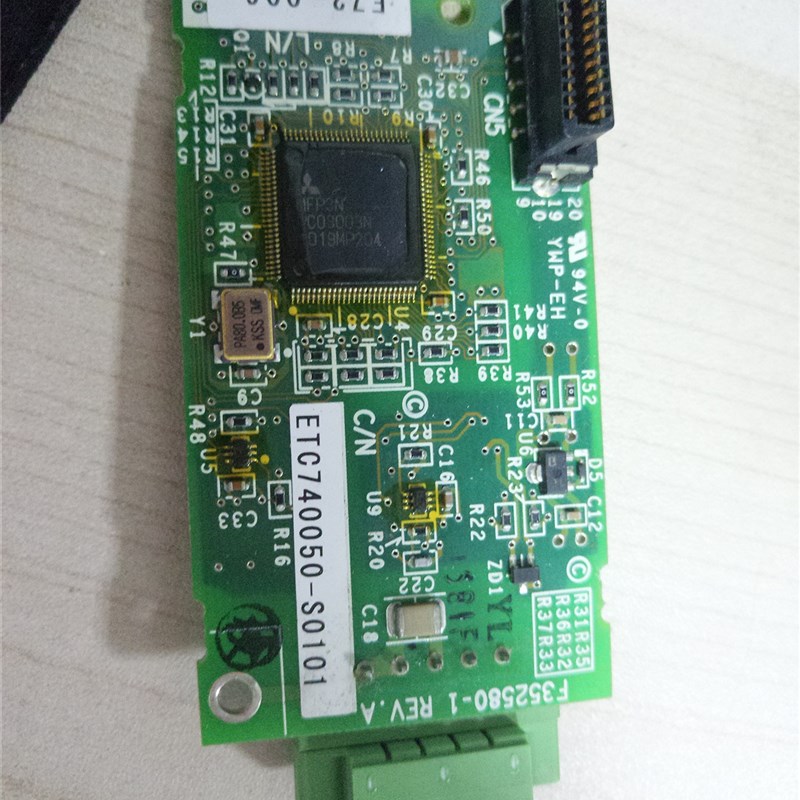 速发拆机安川变频器 PG卡 通讯卡 SI-C 包好 ETC740050-S0101