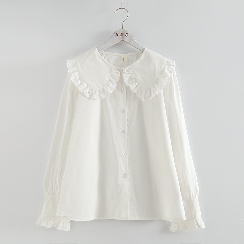 箱子宫廷风灯笼袖棉布蕾丝衬衣
