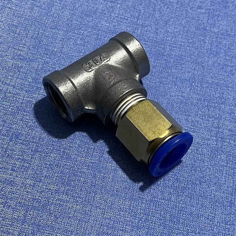 DN15-16mm内丝三通快插接头接外径16mmpu管接口内R丝DN15四分1/