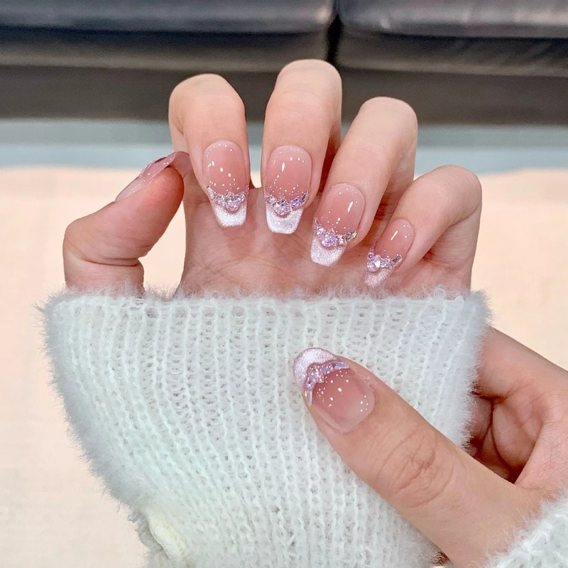 【绯涟月汐】多巴胺闪钻法式猫眼手工穿戴甲新娘婚礼显白美甲贴片