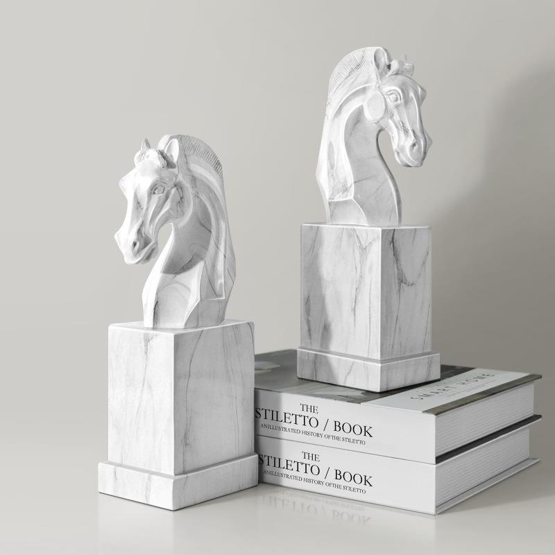 现代创意书档摆件家居轻奢电视酒柜玄关装饰品办公室桌面马头书靠