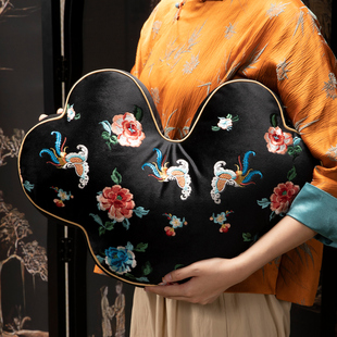 速发中国风同心锁抱枕绒布创意异形靠枕轻奢沙发靠背垫客厅枕靠含