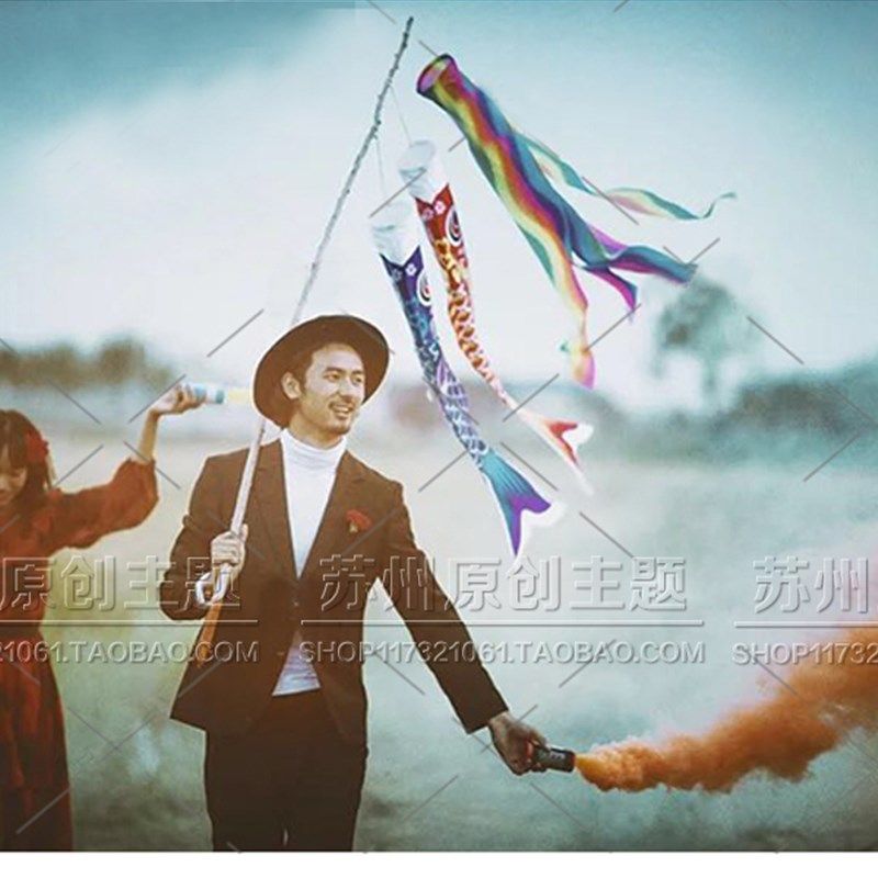 速发新款影具婚纱道楼拍照个性民族风创旅意拍鱼旗摄影道具