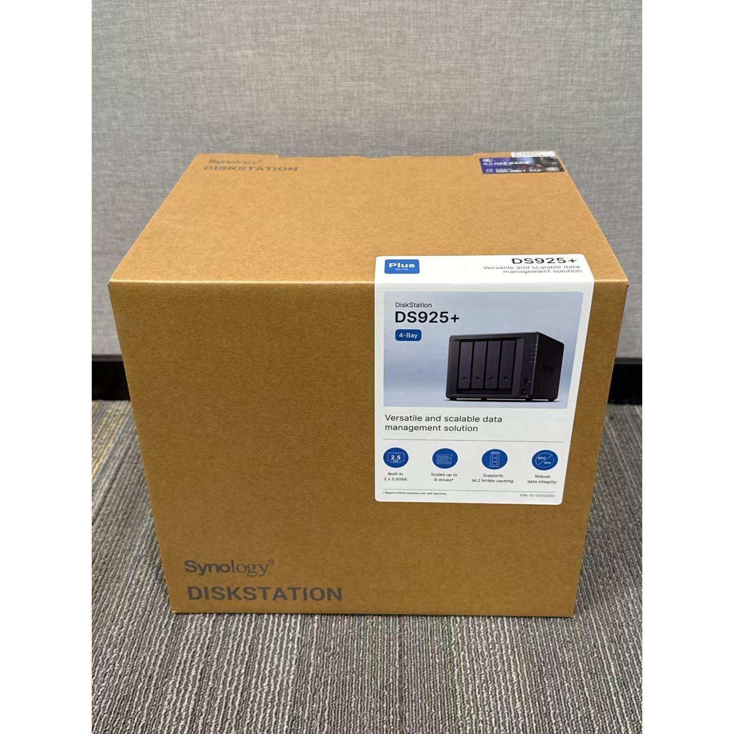 群晖DS923+ DS925+企业NAS网络存储器服务器机箱4盘位主机