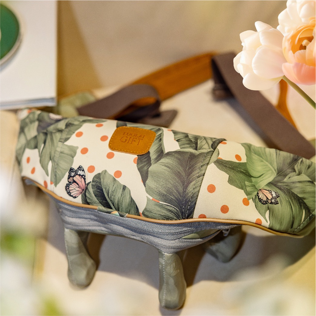 罗莱礼品NM2雨林蕉影斜方肌肩颈按摩仪可拆洗仿人手按摩无线自由