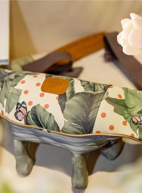 罗莱礼品NM2雨林蕉影斜方肌肩颈按摩仪可拆洗仿人手按摩无线自由