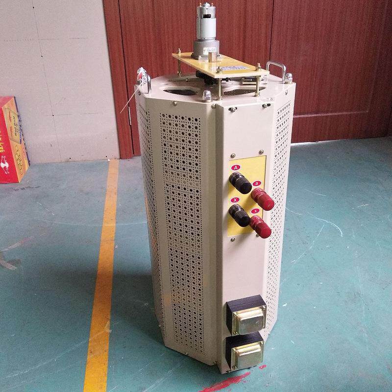速发现货上海楷奇TSGC2-3KVA三相调压器380V接触式调电压自耦变压