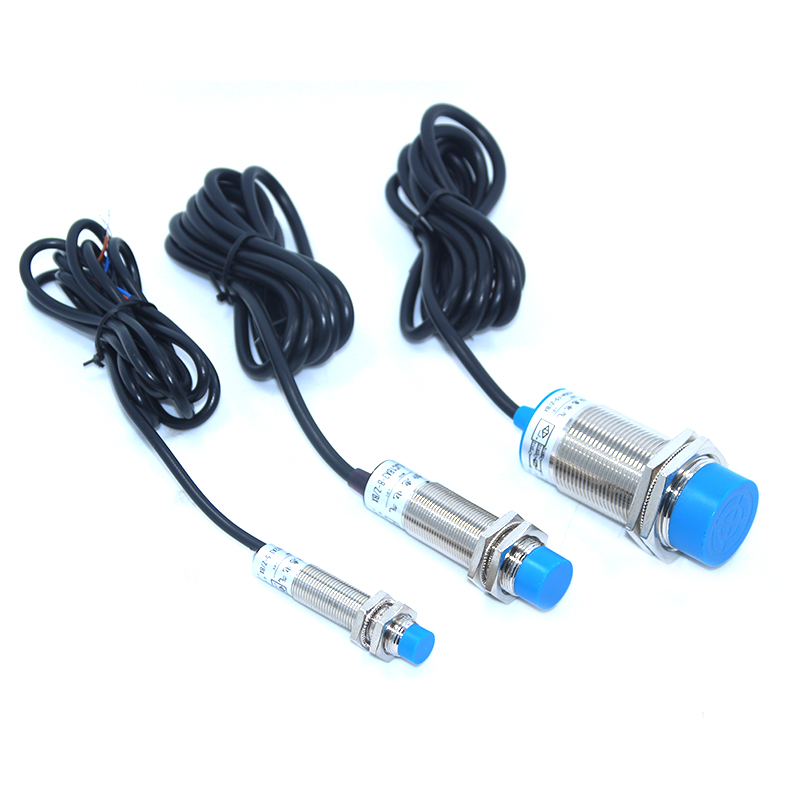 电容式接近开关LJC12A3-2-Z/BX传感器 LJC18A3-8-Z/BX颗粒饲料水