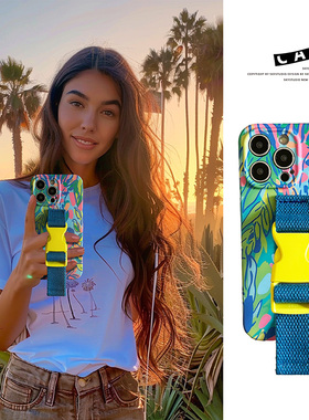 撞色腕带苹果17romax手机壳适用iphone14加厚防摔15PRO花朵13斜挎支架12多功能11多彩原创17AIR个性15女款16