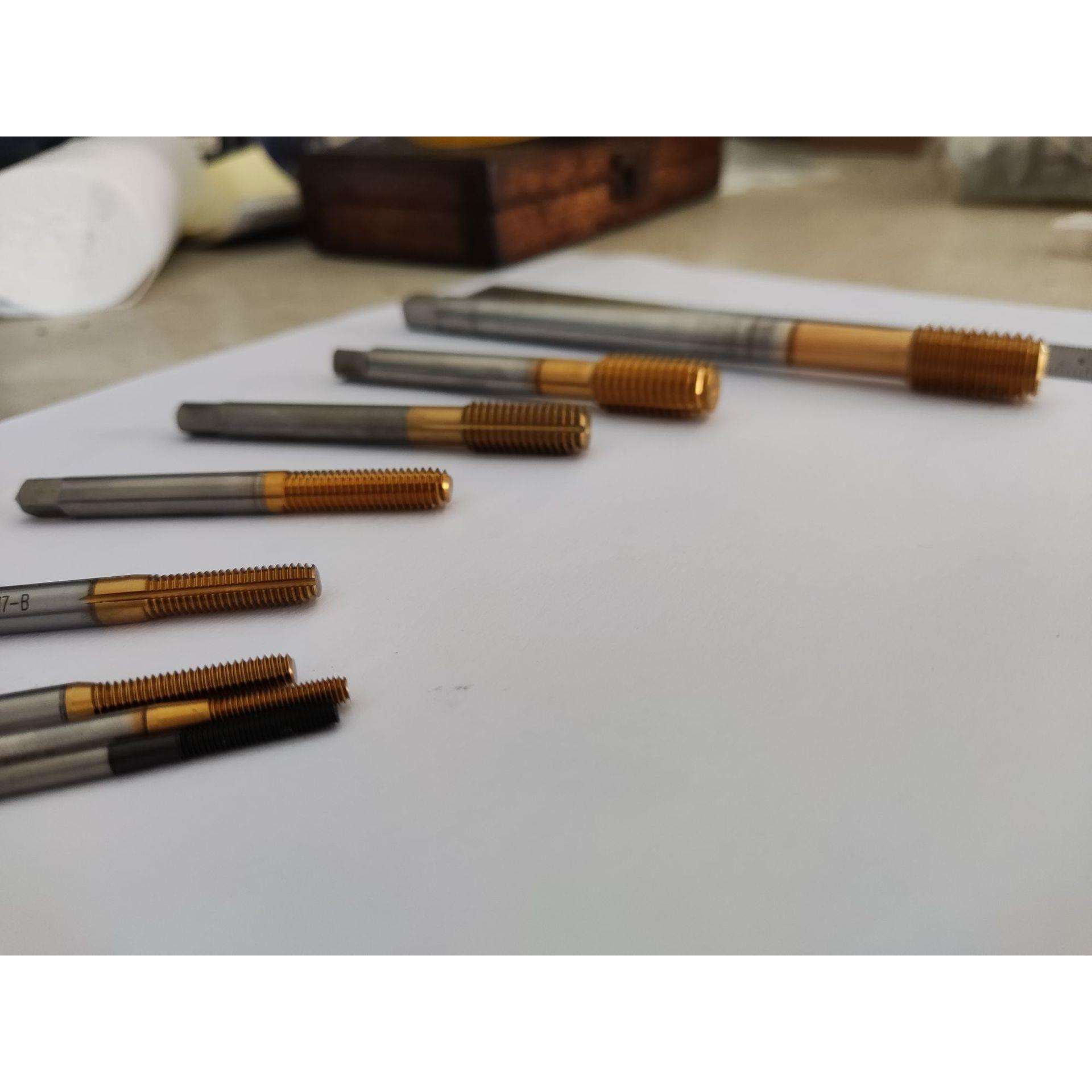 左牙M12X1--M12X2-M10X1.5丝攻-反牙反扣挤压丝锥