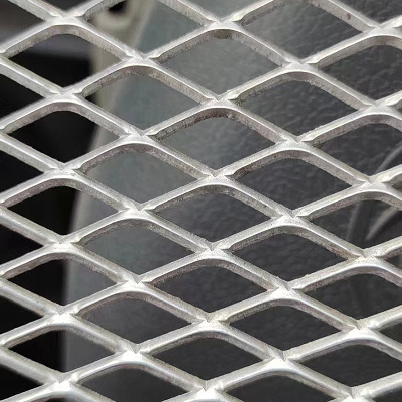 菱形孔钢板网 拉伸不绣钢菱形钢板网农用圈地钢板拉伸网 钢板网